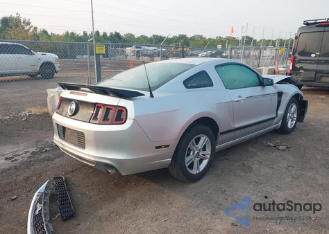 2013 Ford Mustang from USA, damaged, VIN 1ZVBP8AM0D5228624